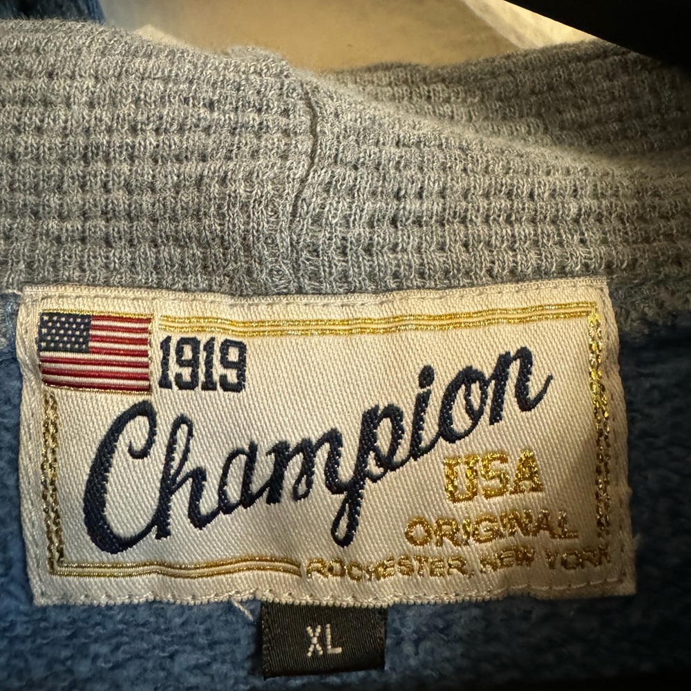 Champion Hoodie Original Rochester New York RU Champion Sweatshirt - Picture 2 of 14